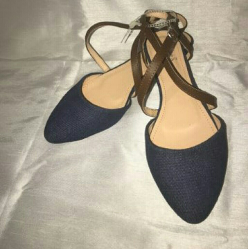 Denim shoes
